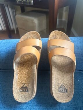 Reef Women’s Tan Double-Strap Cork Slide Cushion Vista Hi Sandal